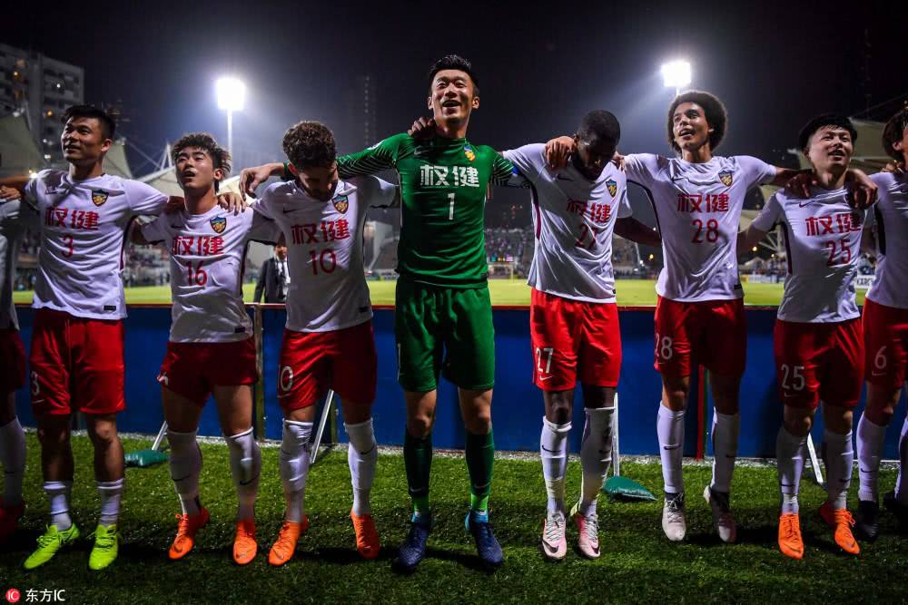 包含权健客场大捷，获得横扫胜利，保级形势渐趋乐观的词条