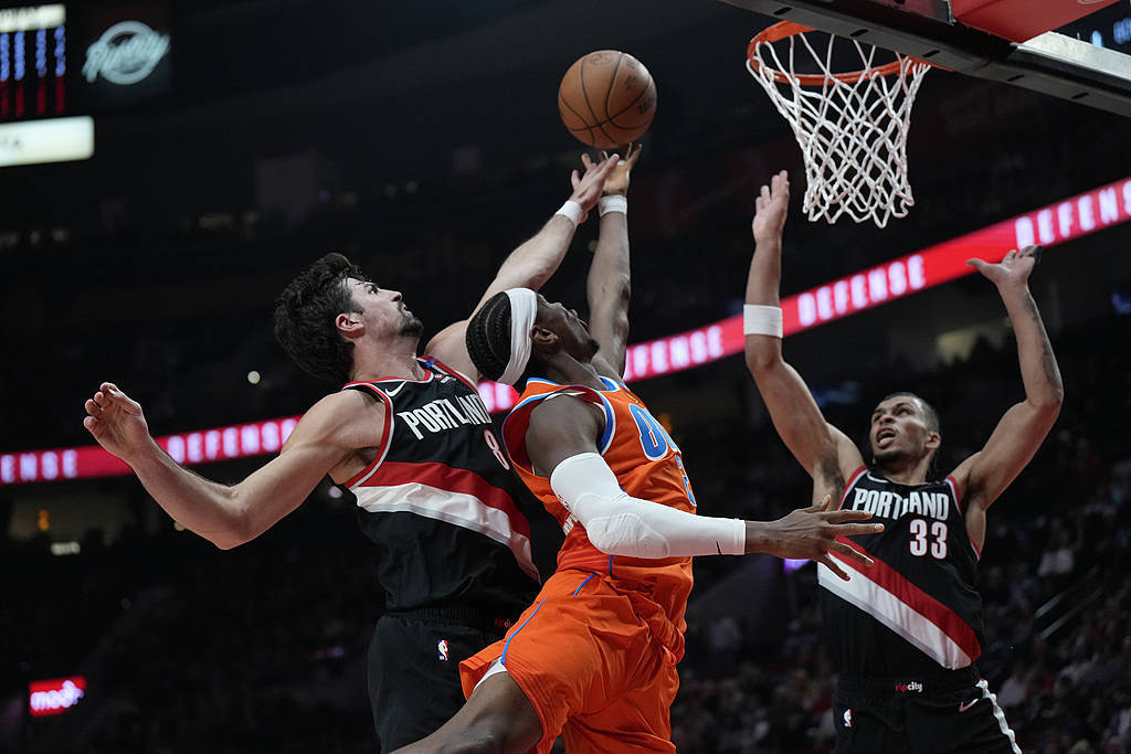 开拓者队主场作战，大胜对手展现实力